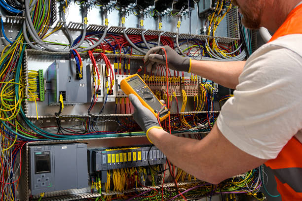 Best Electrician Near Me  in Pinckneyvle, IL